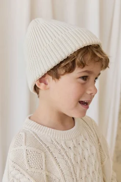 Leon Knitted Beanie-Vanilla