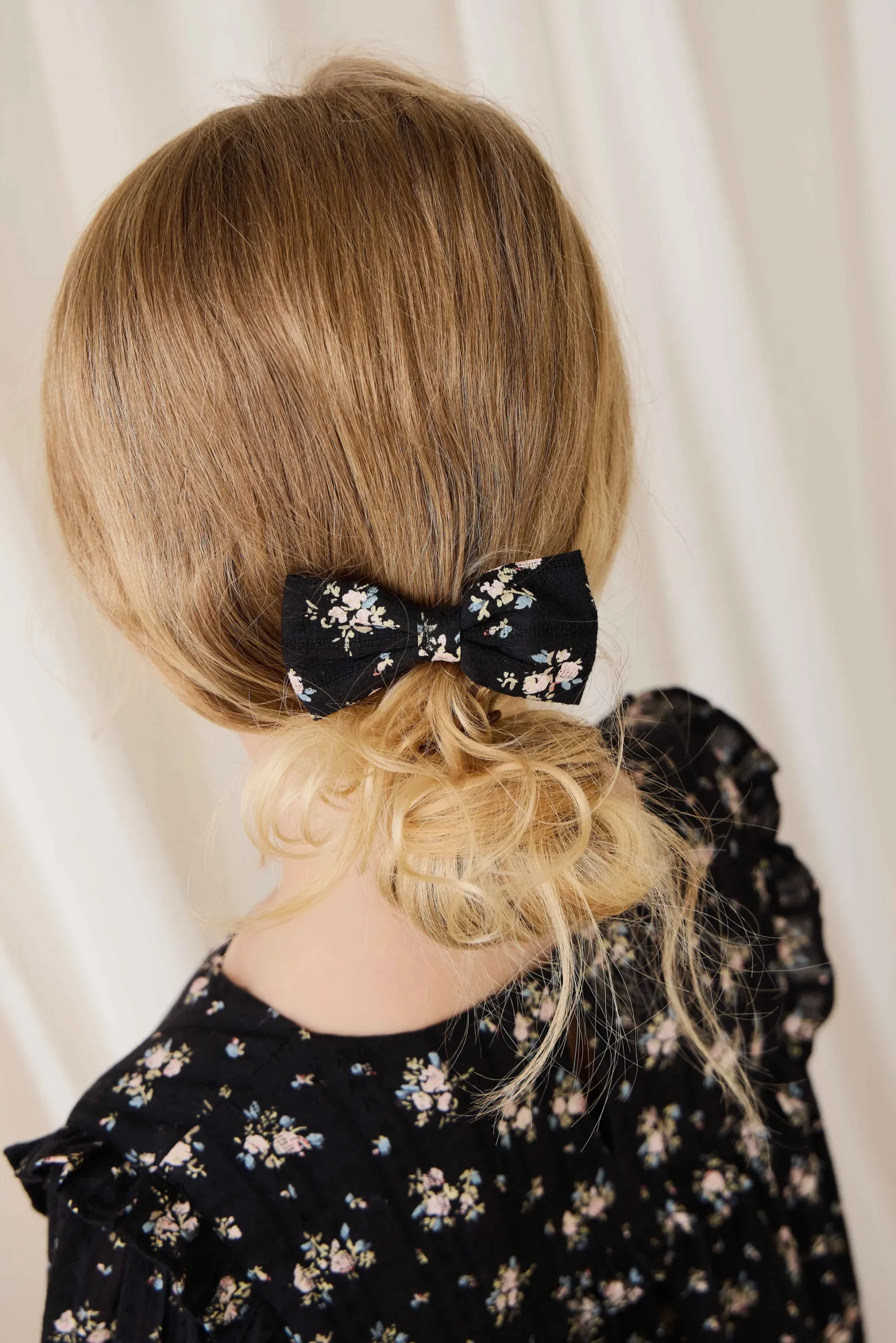 Organic Cotton Desiree Bow - Cassie Caviar