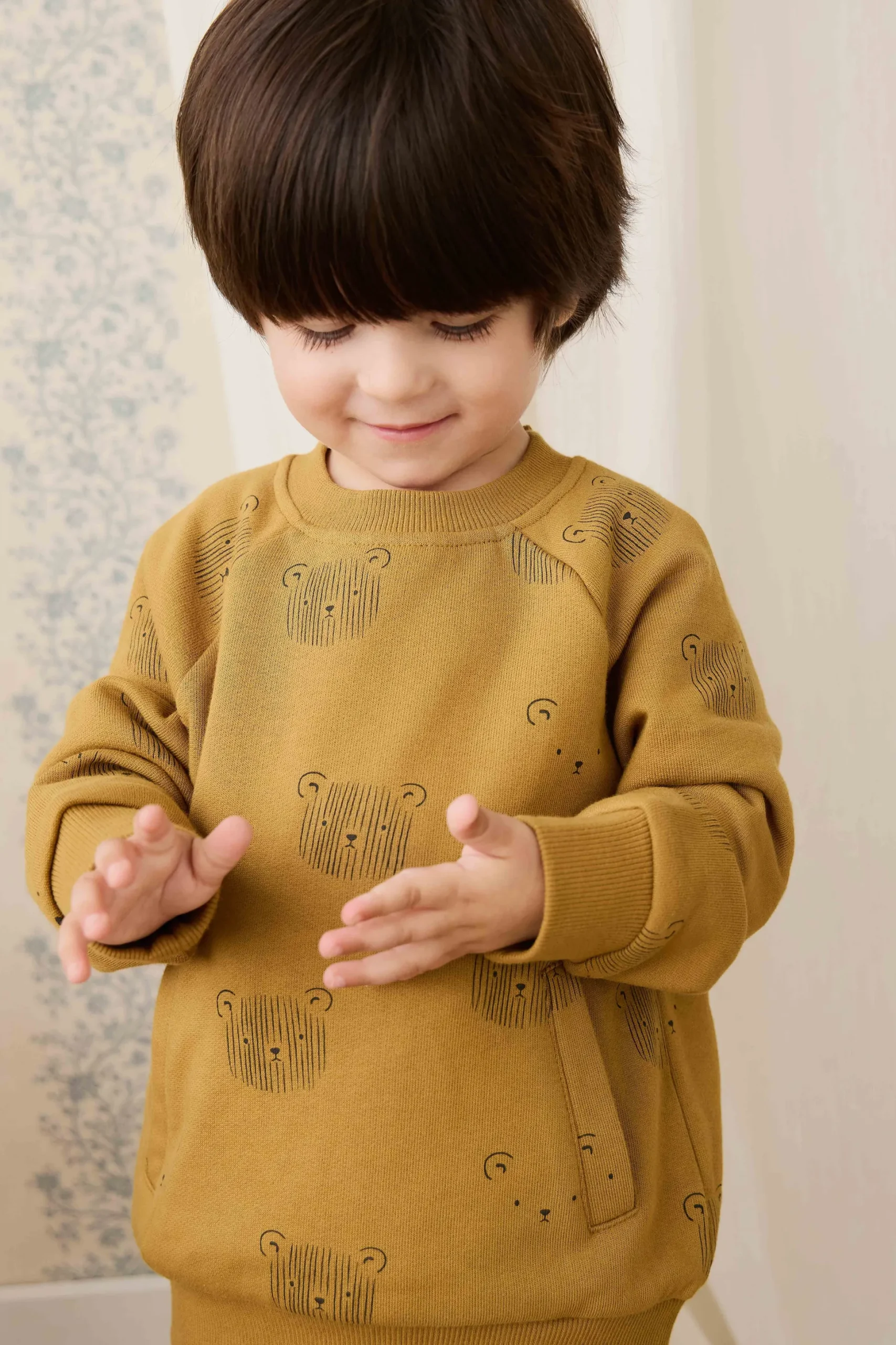 Organic Cotton Henry Sweatshirt - Buckwheat Teddy Face