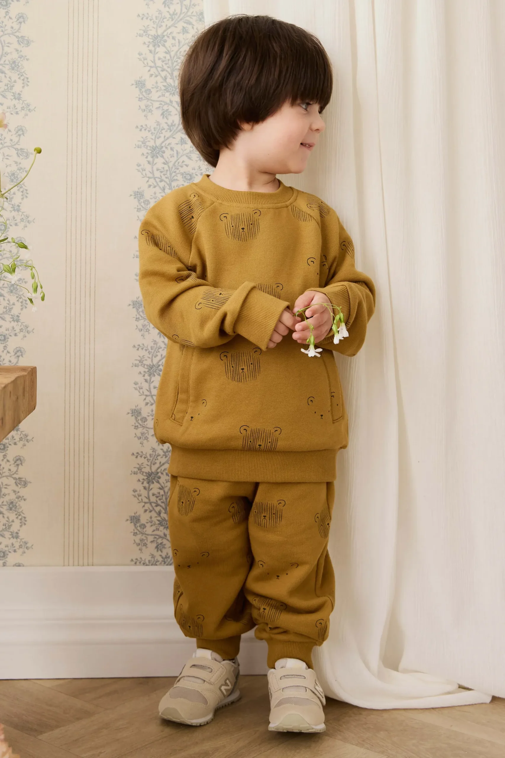 Organic Cotton Nash Track Pant - Buckwheat Teddy Face