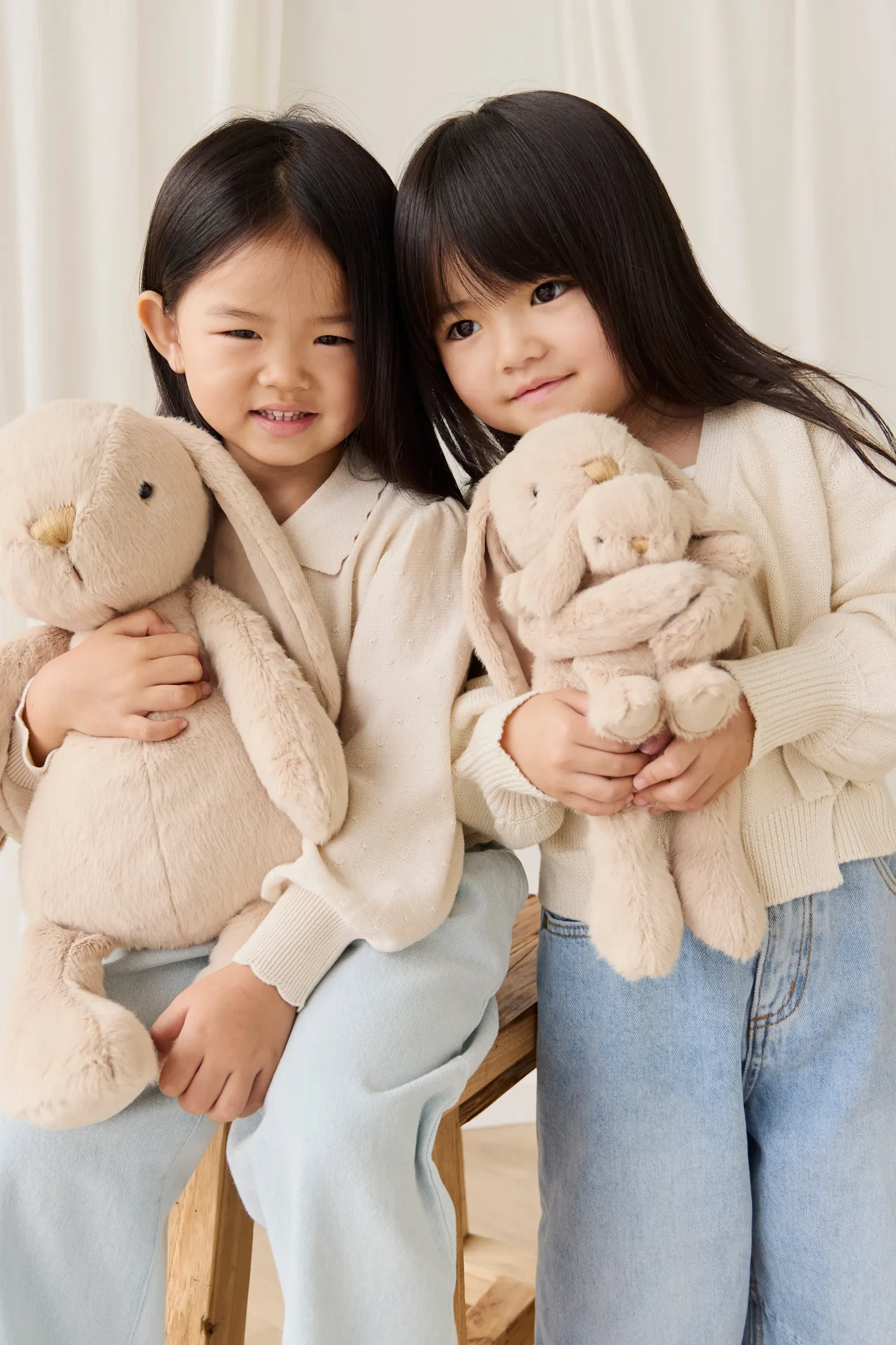 Snuggle Bunnies - Frankie the Hugging Bunny - Caramel